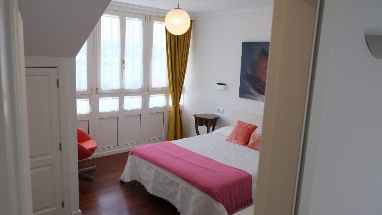Hotel La Casa De Las Camelias Бусто Экстерьер фото